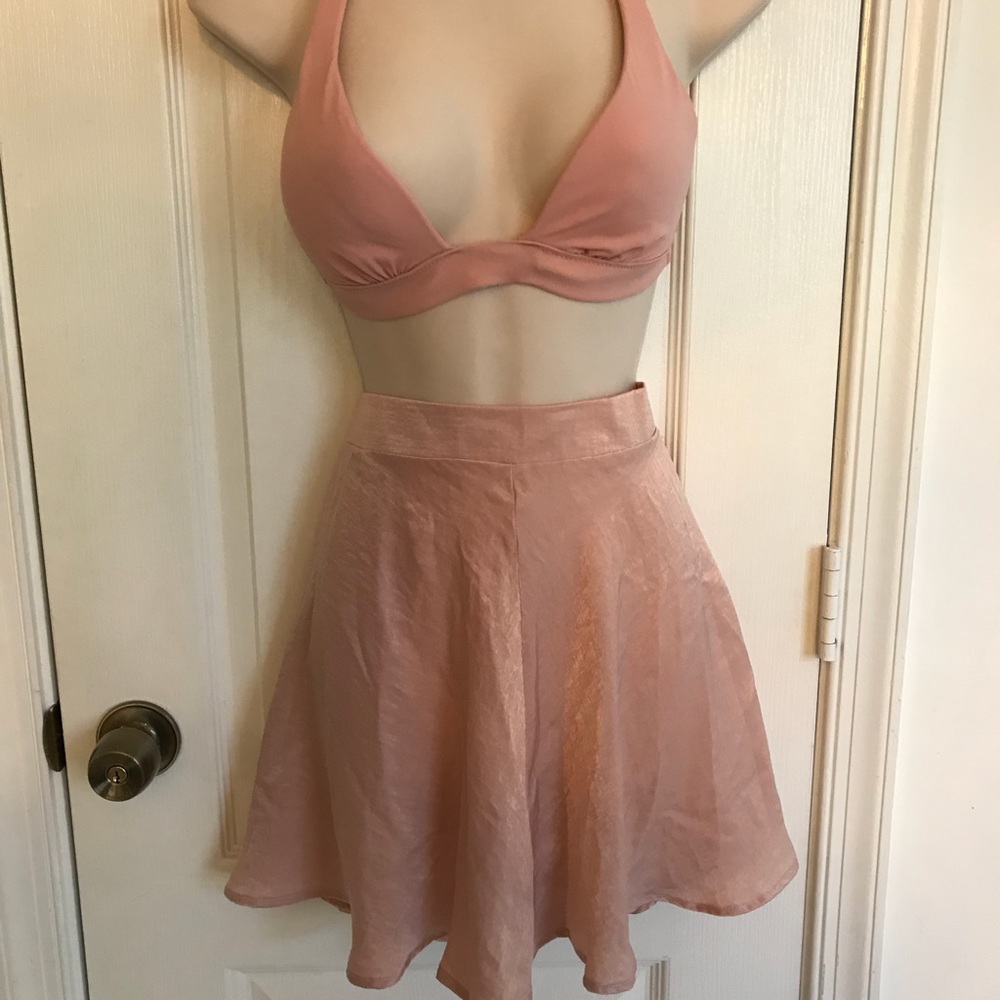 Tilly’s soft pink skater skirt